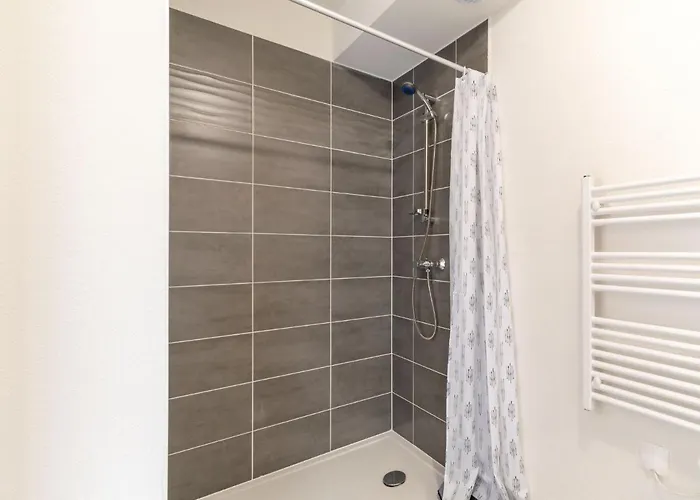 Sc C06 By Interhome *