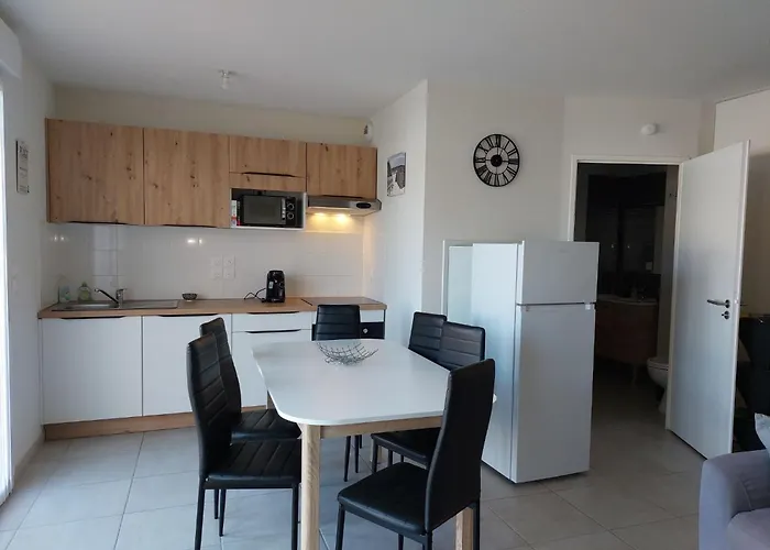 Sc C06 By Interhome Apartamento *